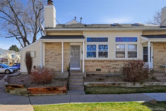 17246 East Ford Drive, Aurora, CO 80017